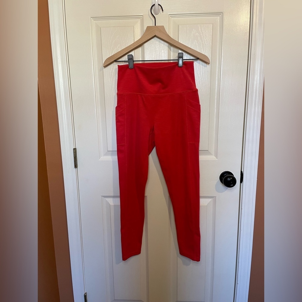 Prana Becksa 7/8 Leggings in Red Size Large